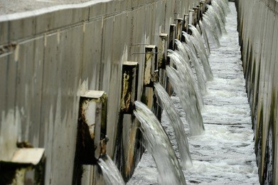 重點行業(yè)工業(yè)廢水的處理工藝與再利用